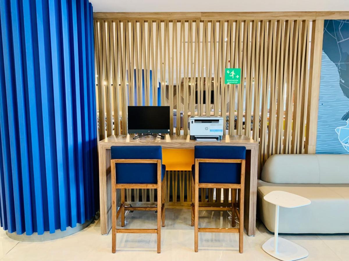 Holiday Inn Express - Guadalajara Vallarta Poniente By Ihg Zapopan Exterior photo